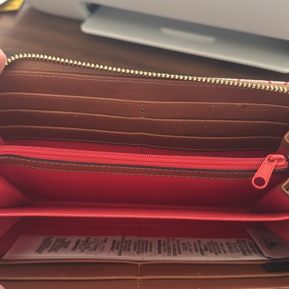 Disney Dooney & Bourke Wallet - Picture 5 of 8